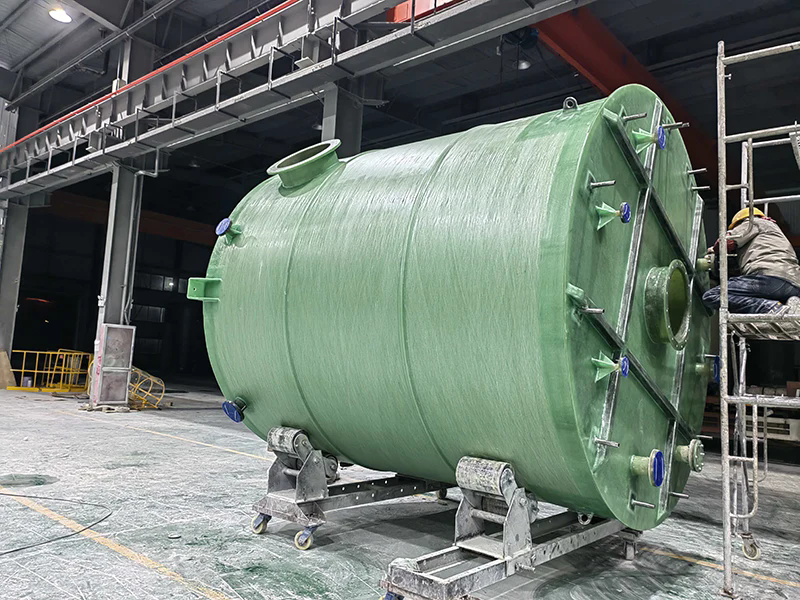O que torna o equipamento FRP uma solução superior para a fabricação industrial moderna?